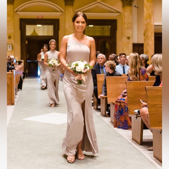 amsale sloan bridesmaid dress | Dresses | Amsale Collection:Fields of Gold Order confidently from Kennedy jul2023 black feather long dress
